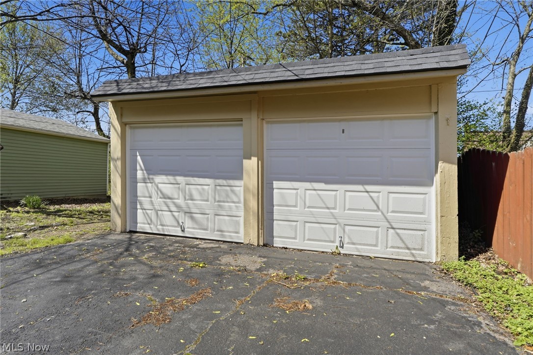 1912 Janette Avenue Cleveland Heights OH 44118