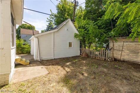 3732 W 41st Street Cleveland OH 44109