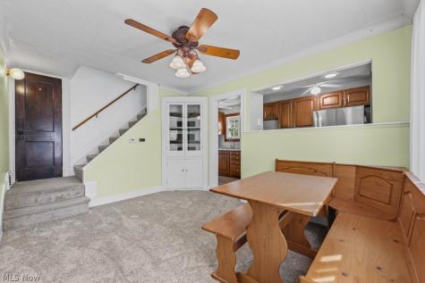 5901 Twin Lakes Drive Parma OH 44129
