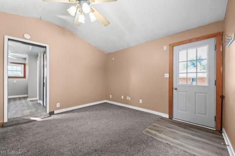 5901 Twin Lakes Drive Parma OH 44129