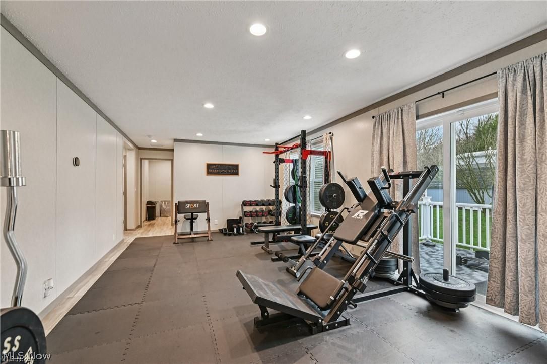 2706 Barn Drive SW Canton OH 44706