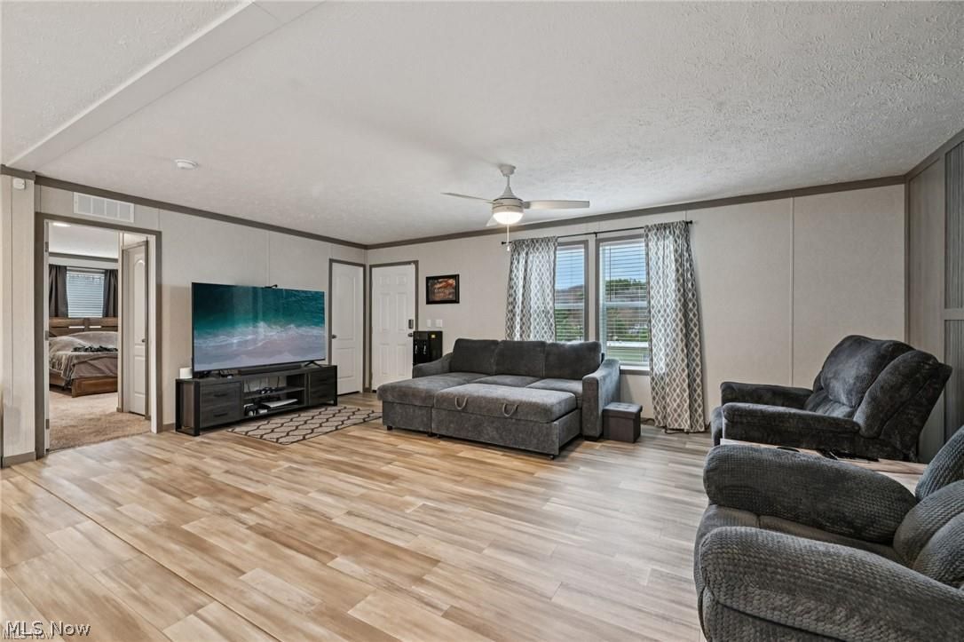 2706 Barn Drive SW Canton OH 44706