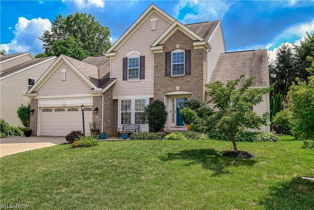 1242 Bexley Circle Akron OH 44312