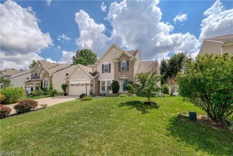 1242 Bexley Circle Akron OH 44312