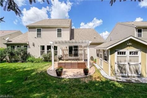 1242 Bexley Circle Akron OH 44312