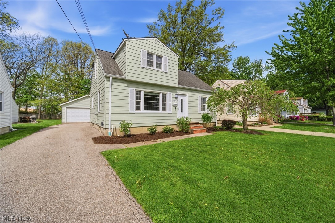 4276 Grove Avenue Willoughby OH 44094