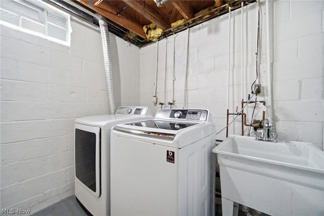 4276 Grove Avenue Willoughby OH 44094