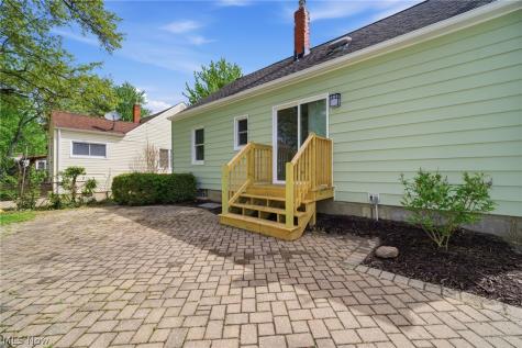 4276 Grove Avenue Willoughby OH 44094