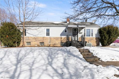 833 Triplett Boulevard Akron OH 44306