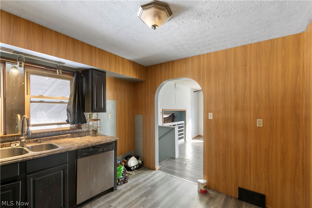 833 Triplett Boulevard Akron OH 44306