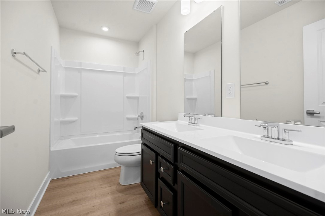 2032 Viewpointe Court Columbia Station OH 44028