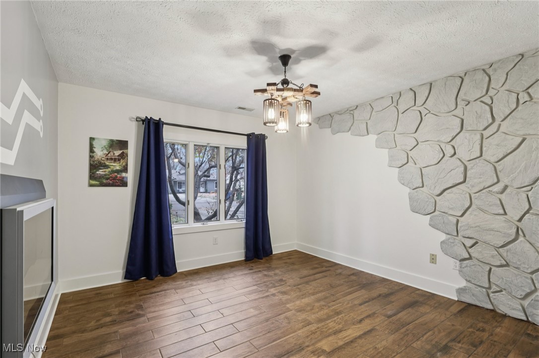 6996 Oakwood Road Parma Heights OH 44130