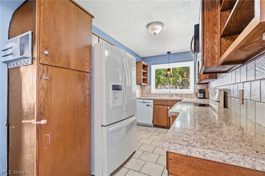 1932 7th Street Cuyahoga Falls OH 44221