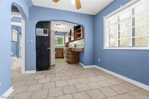 1932 7th Street Cuyahoga Falls OH 44221