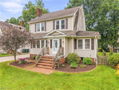 1932 7th Street Cuyahoga Falls OH 44221