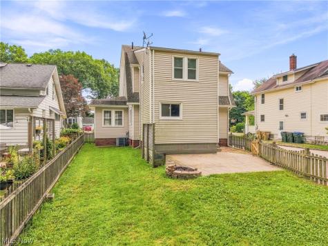 1932 7th Street Cuyahoga Falls OH 44221