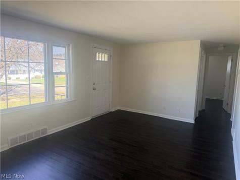 2471 Chaney Circle Youngstown OH 44509