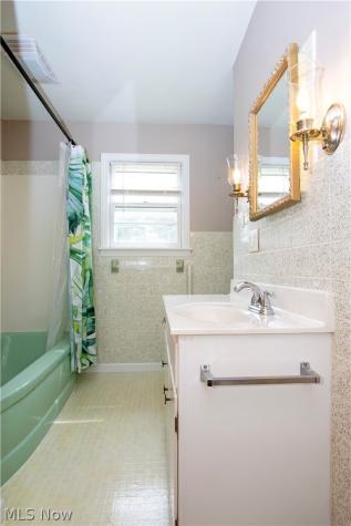 927 S Heltman Avenue Ashland OH 44805