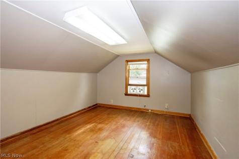 927 S Heltman Avenue Ashland OH 44805