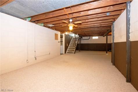 927 S Heltman Avenue Ashland OH 44805