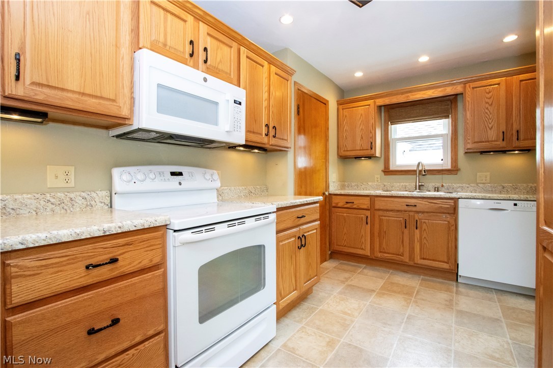 927 S Heltman Avenue Ashland OH 44805
