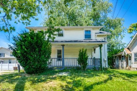 815 Seneca Street NE Massillon OH 44646