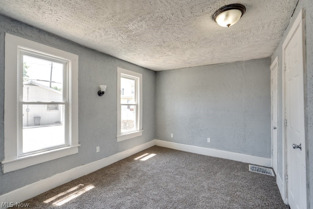 815 Seneca Street NE Massillon OH 44646