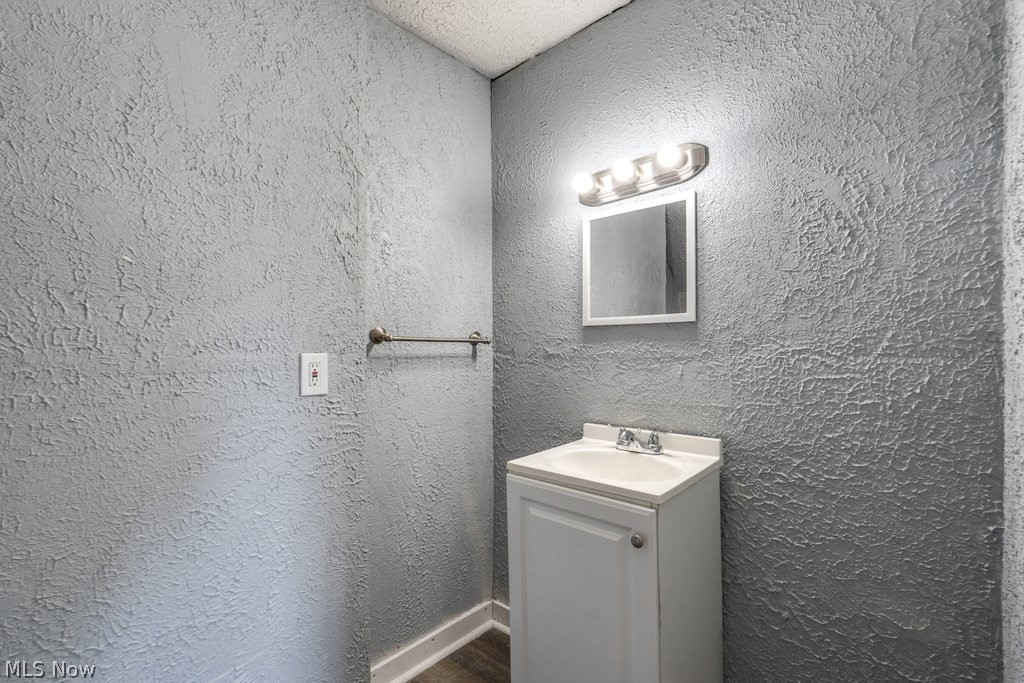 815 Seneca Street NE Massillon OH 44646