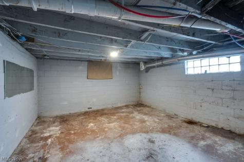 815 Seneca Street NE Massillon OH 44646