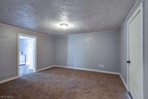 815 Seneca Street NE Massillon OH 44646