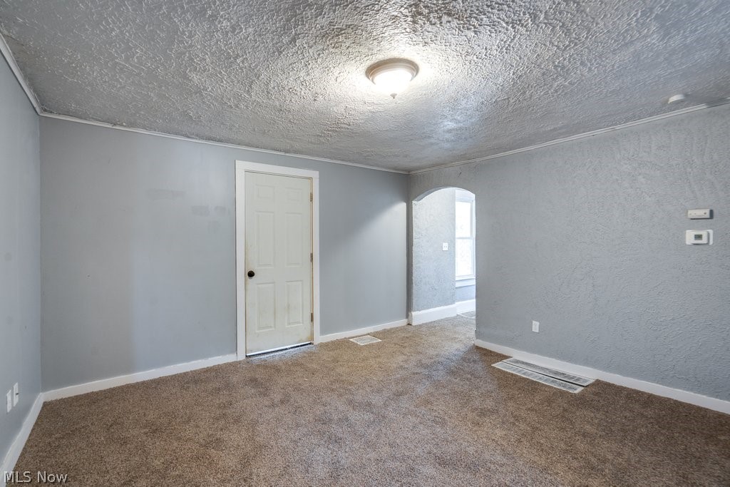 815 Seneca Street NE Massillon OH 44646