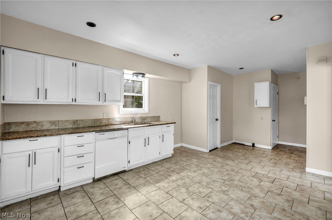 3333 Beechwood Avenue Cleveland Heights OH 44118