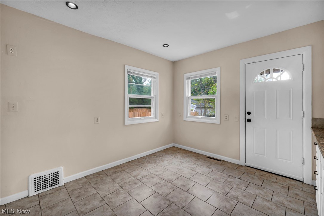 3333 Beechwood Avenue Cleveland Heights OH 44118