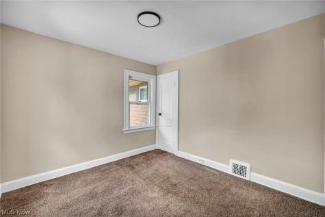 3333 Beechwood Avenue Cleveland Heights OH 44118