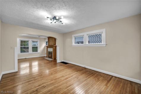 3333 Beechwood Avenue Cleveland Heights OH 44118