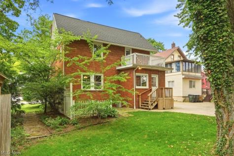 608 Chestnut Boulevard Cuyahoga Falls OH 44221