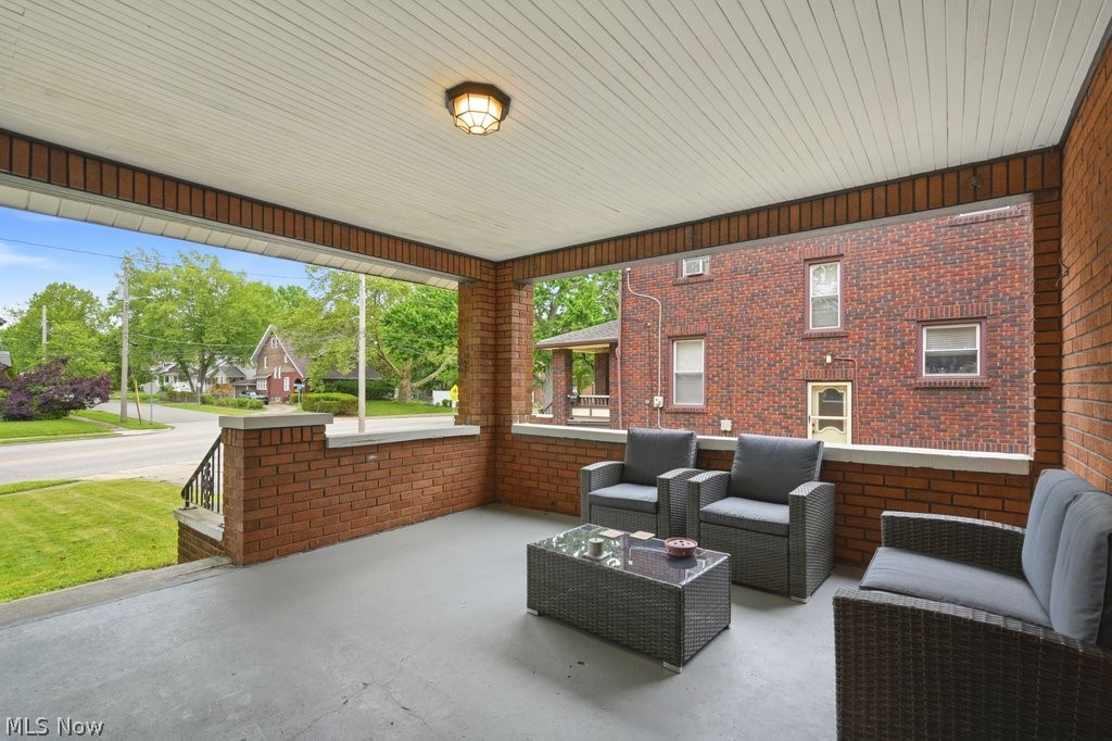 608 Chestnut Boulevard Cuyahoga Falls OH 44221