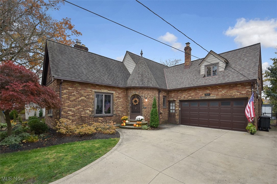 Rocky River OH, 2624 Lakeview Avenue