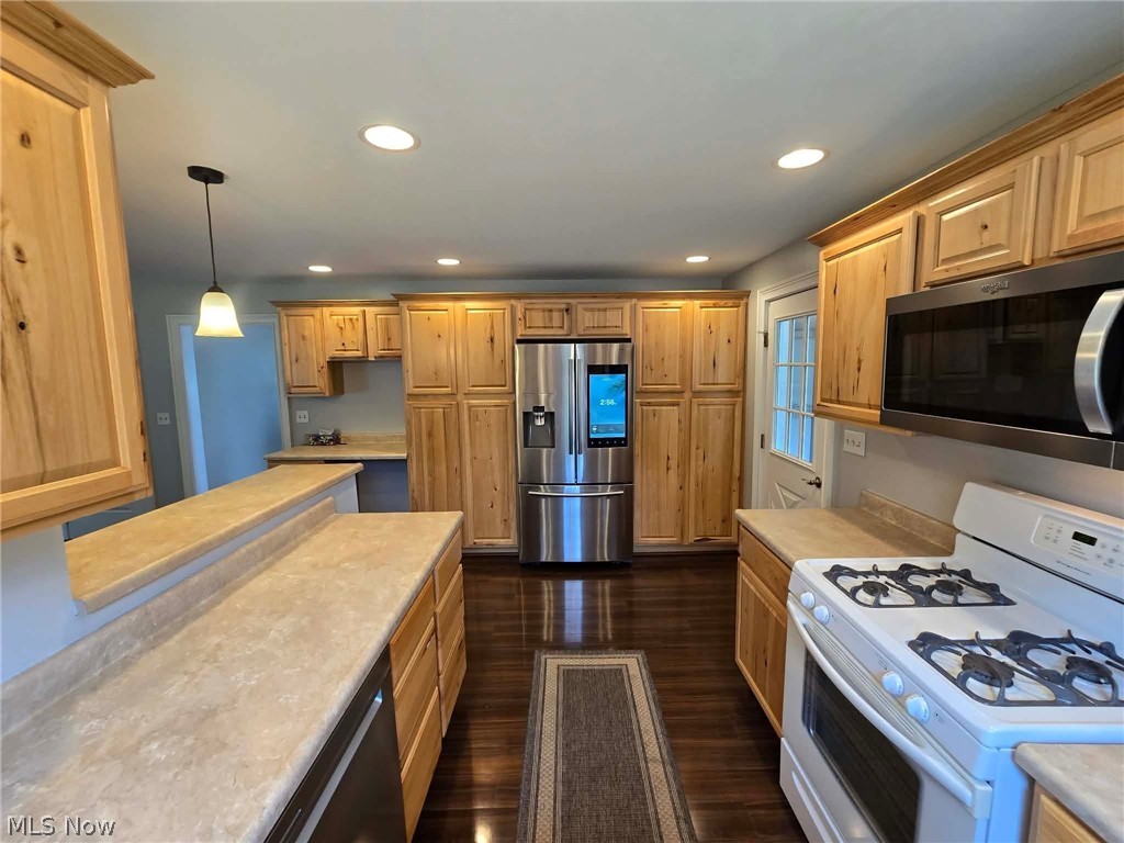 59 E Maple Avenue New Concord OH 43762