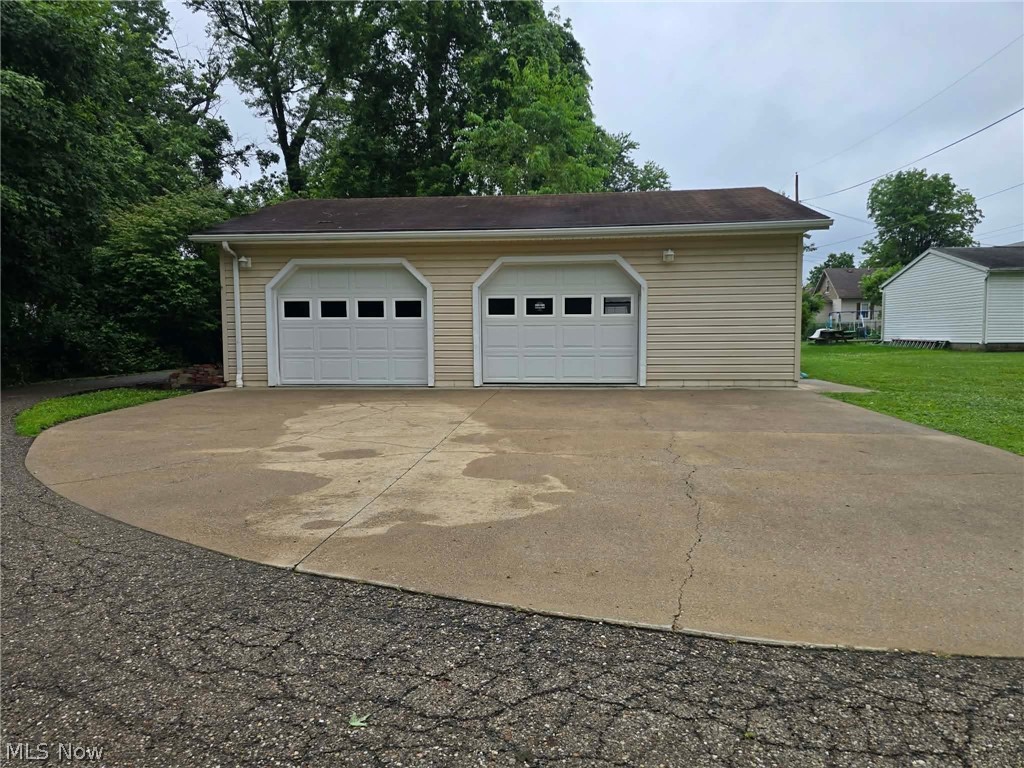 59 E Maple Avenue New Concord OH 43762