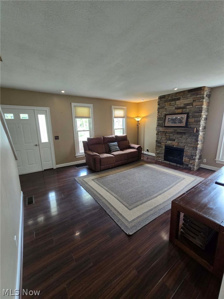 59 E Maple Avenue New Concord OH 43762