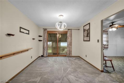24560 Stephen Avenue Euclid OH 44123