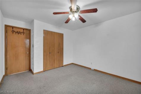 24560 Stephen Avenue Euclid OH 44123
