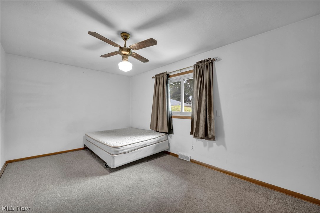 24560 Stephen Avenue Euclid OH 44123