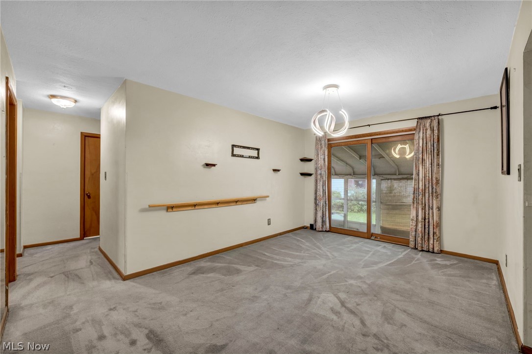 24560 Stephen Avenue Euclid OH 44123