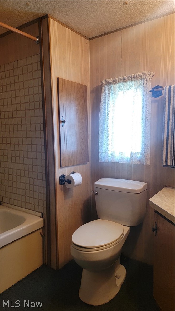 8214 Russell Lane Cleveland OH 44144