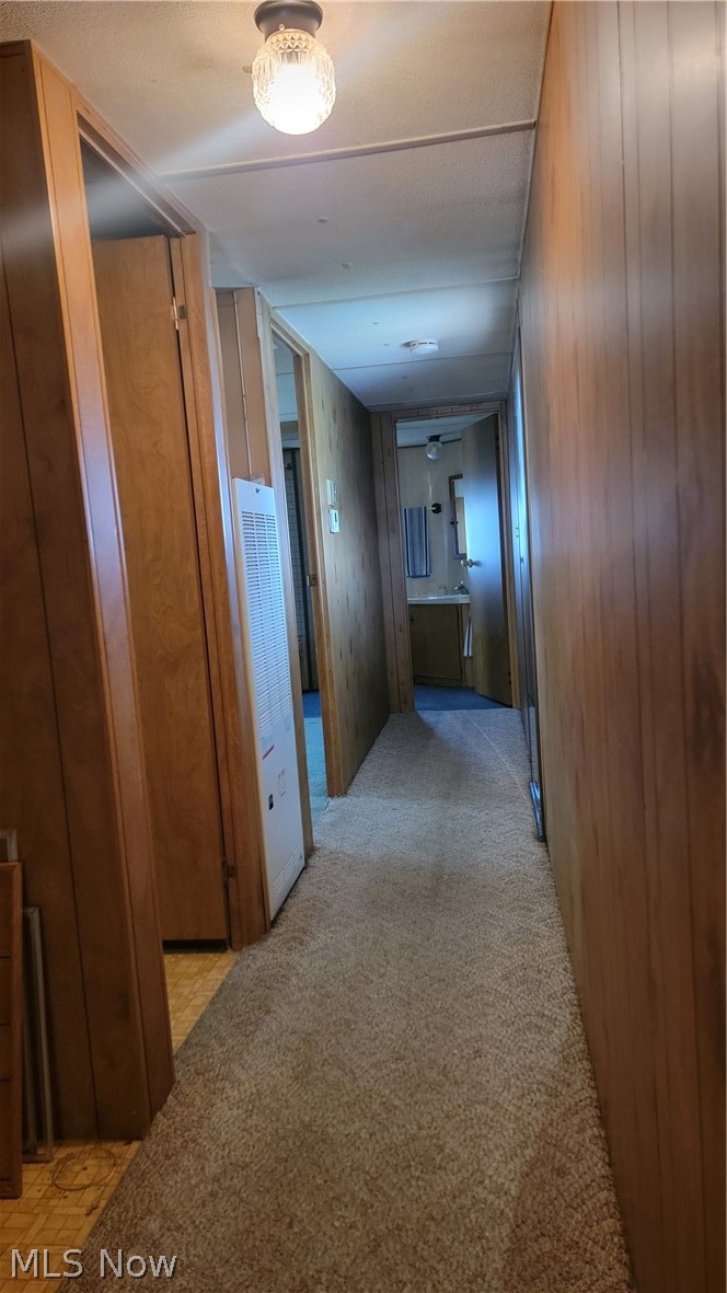 8214 Russell Lane Cleveland OH 44144