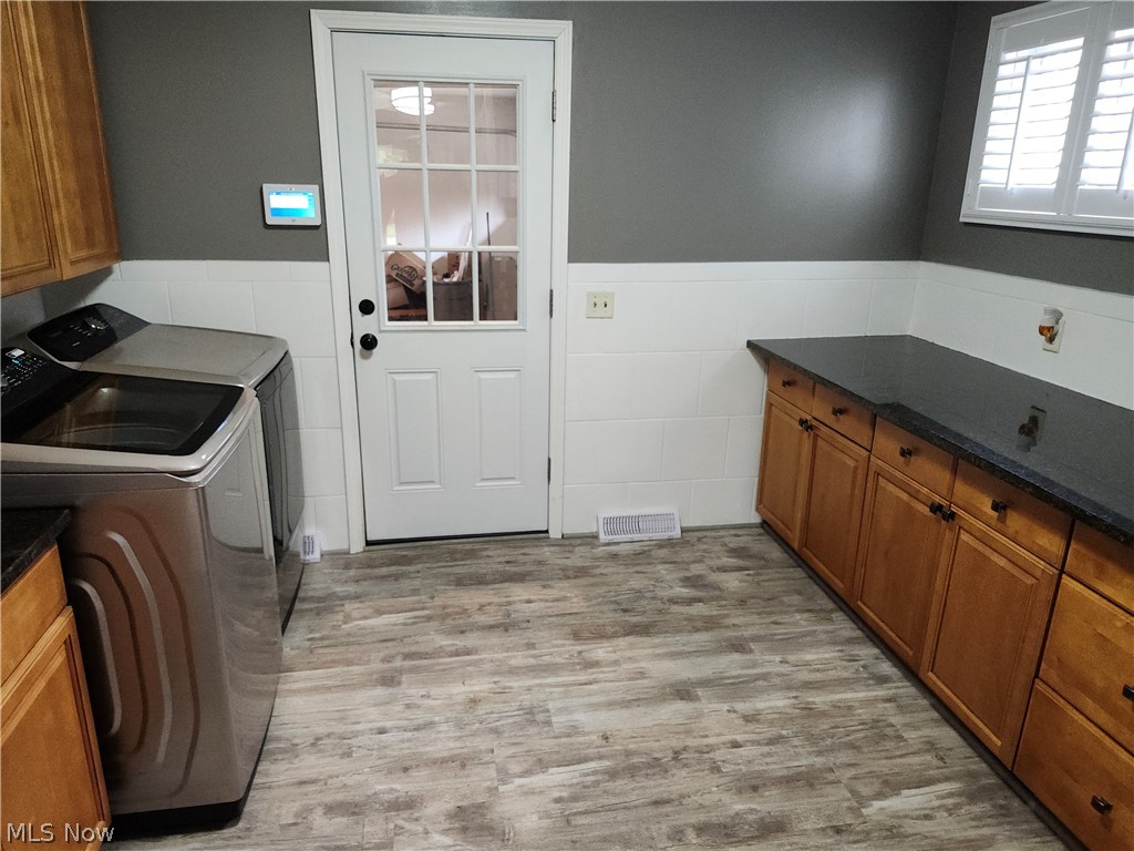 7680 Aldersyde Drive Middleburg Heights OH 44130