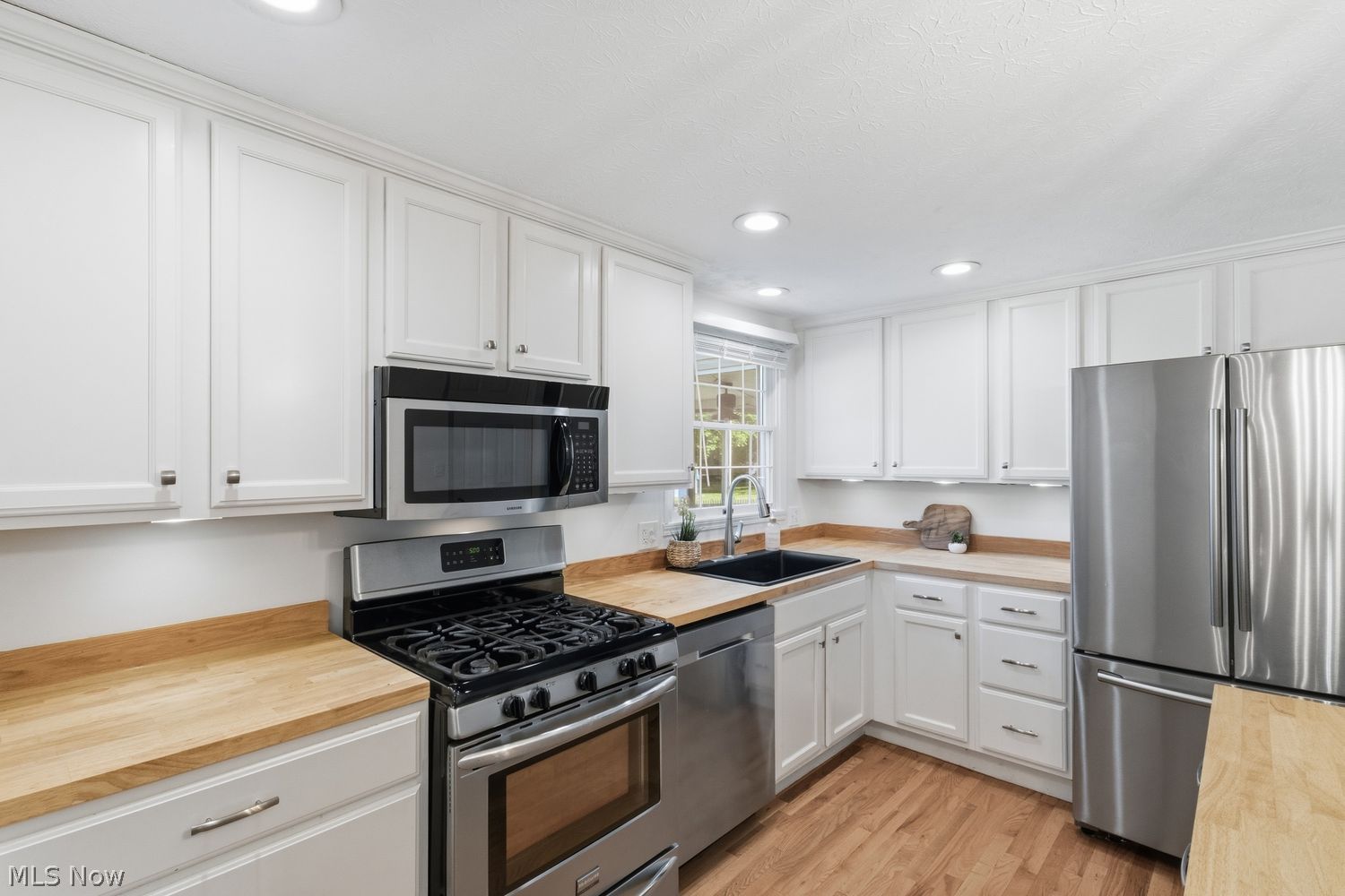 5959 Brewster Drive Hudson OH 44236