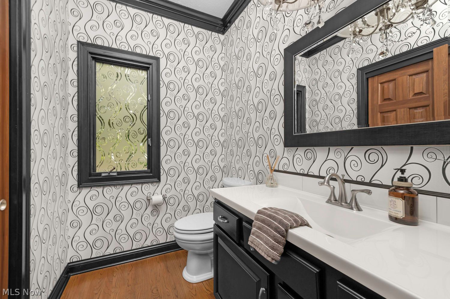 3251 Royal Oak Court Westlake OH 44145